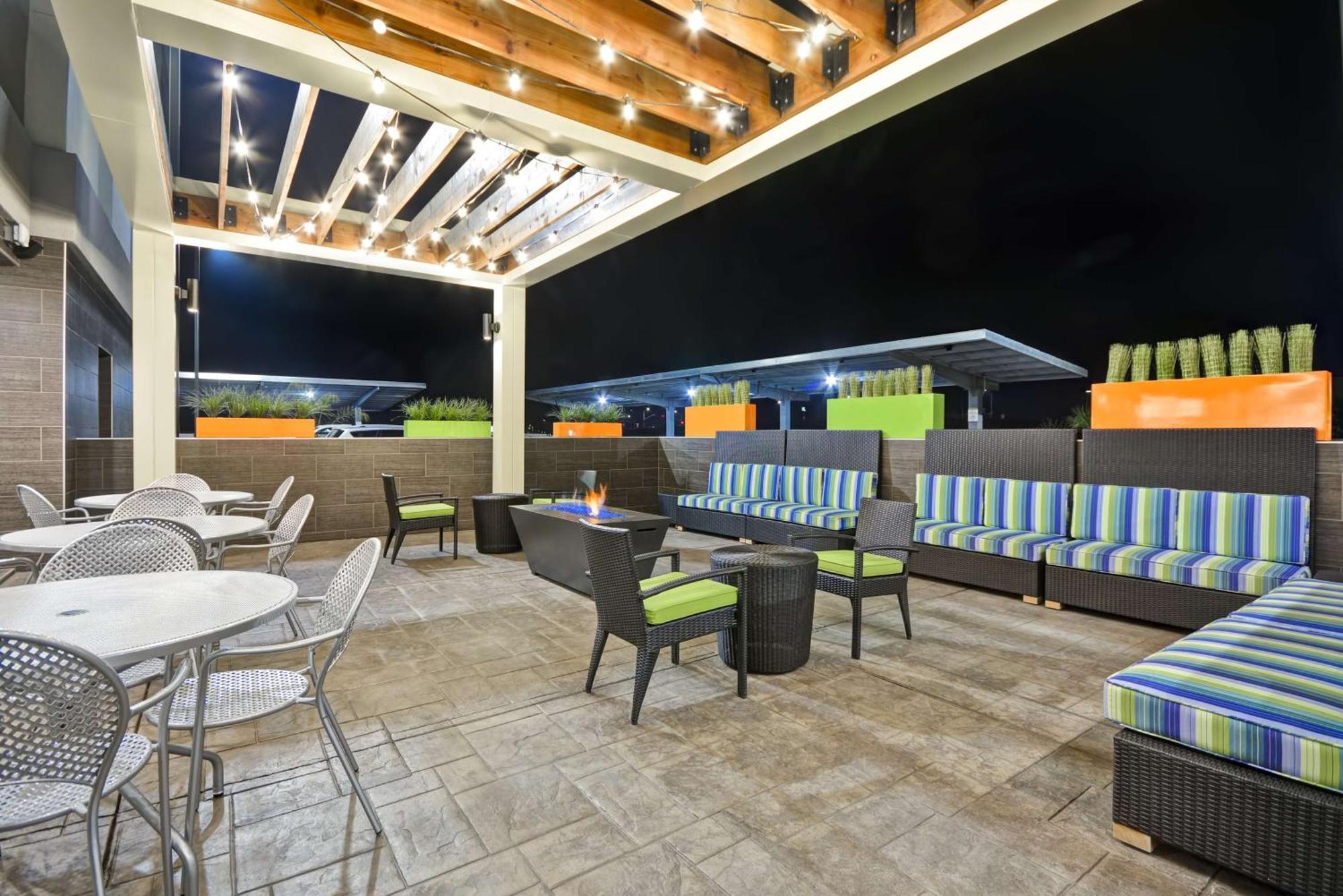 Home2 Suites By Hilton Hanford Lemoore Екстер'єр фото